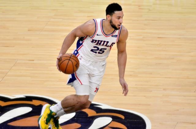 星空体育官网下载-76人不敌残阵开拓者 恩比德西蒙斯缺一不可！